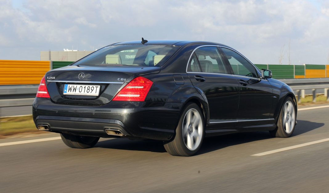 Używany Mercedes klasy S (W221; 20052013) opinie, dane