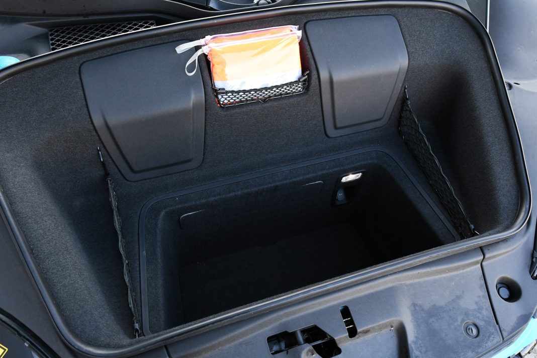 Audi R8 V10 performance po liftingu (2020) - bagażnik