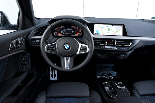 BMW 118i Steptronic – deska rozdzielcza