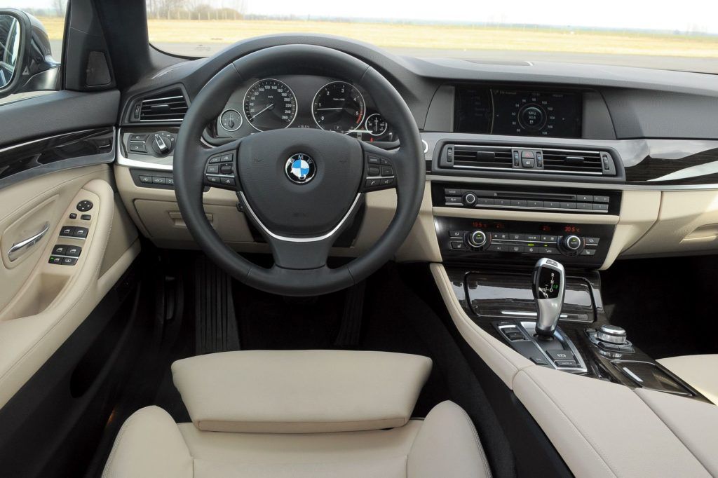 BMW serii 5 E60 i F10 - którą generację wybrać 03