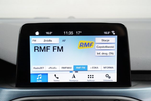 Ford-Focus-Active-Kombi-2.0-EcoBlue-test-2020-system-multimedialny