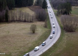 Przymusowe konwoje na polskich drogach pod eskortą policji