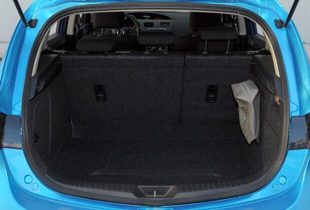 Mazda 3 II (BL) bagażnik