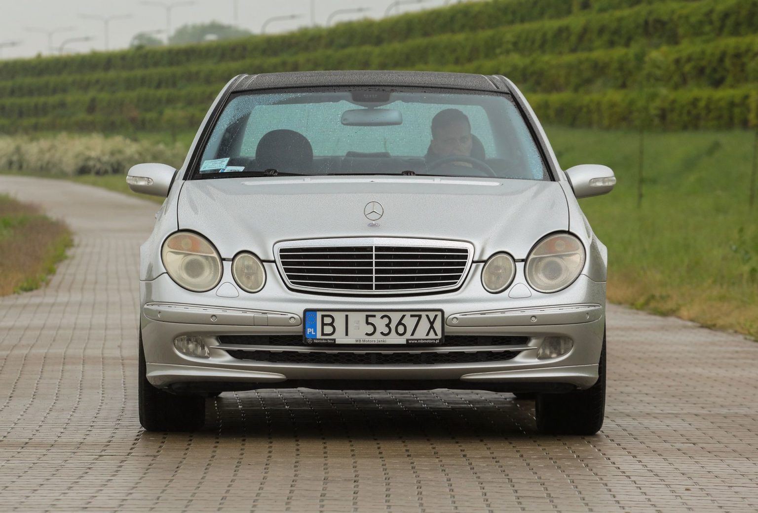Używany Mercedes klasy E (W211; 20022009) opinie, dane