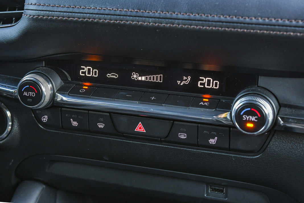 Mazda 3 - panel klimatyzacji
