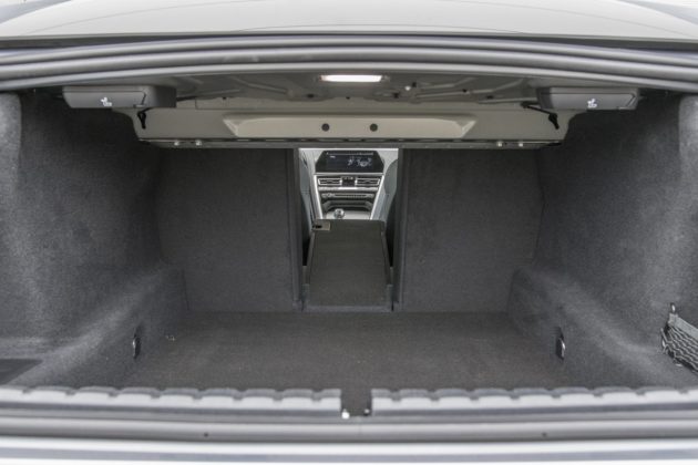 BMW M850i Gran Coupe (2020) - bagażnik