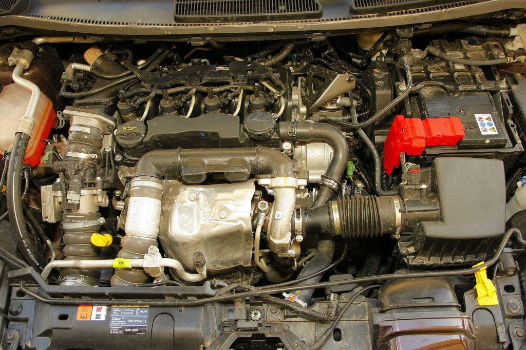 FORD Fiesta VI Ghia 1.6TDCi 5MT WE6215R 04-2009