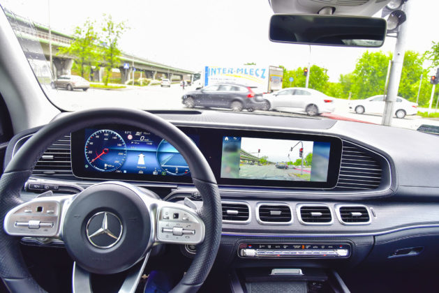 Mercedes GLE - systemy wspomagające
