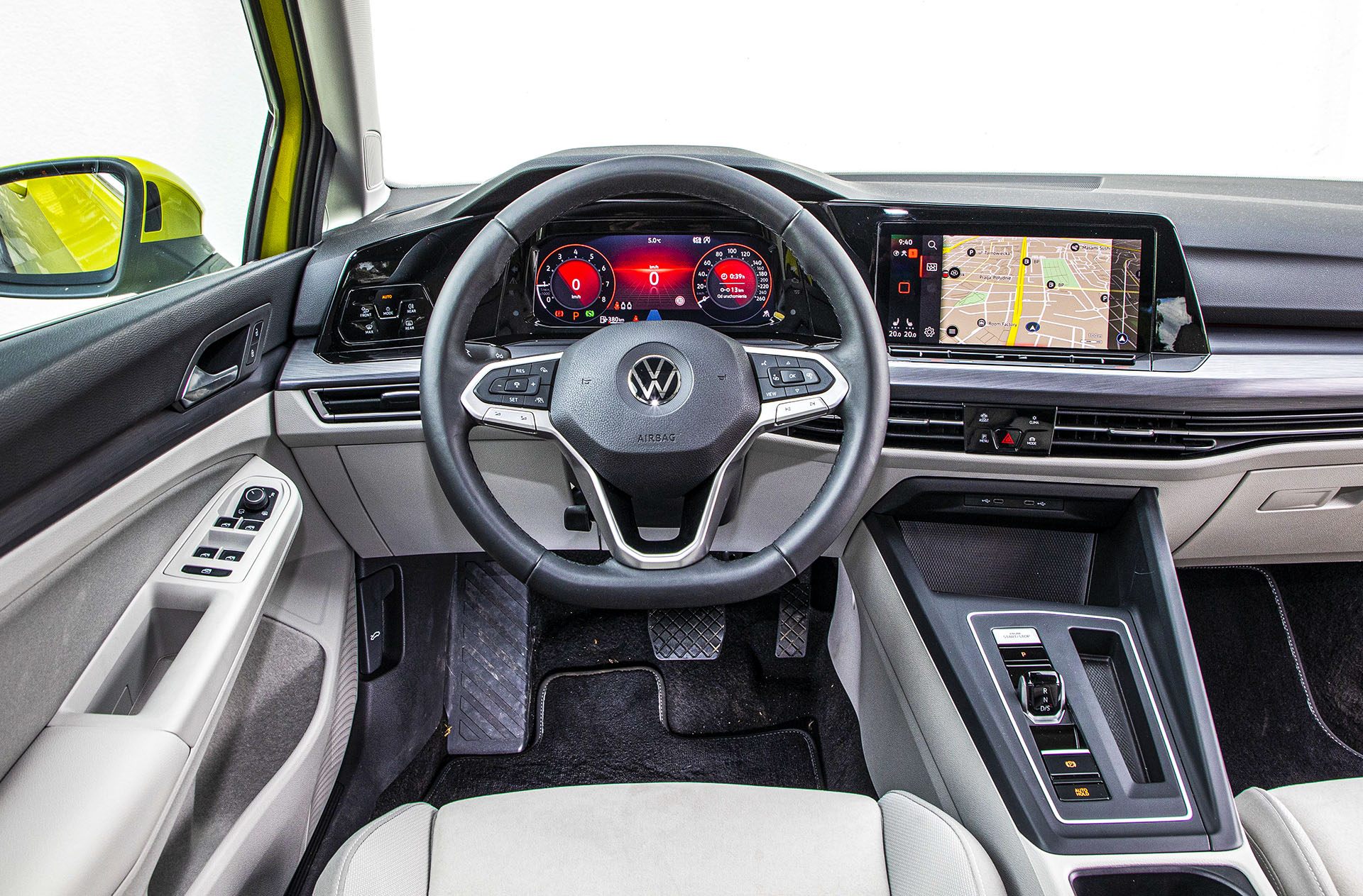 Volkswagen Golf - deska rozdzielcza