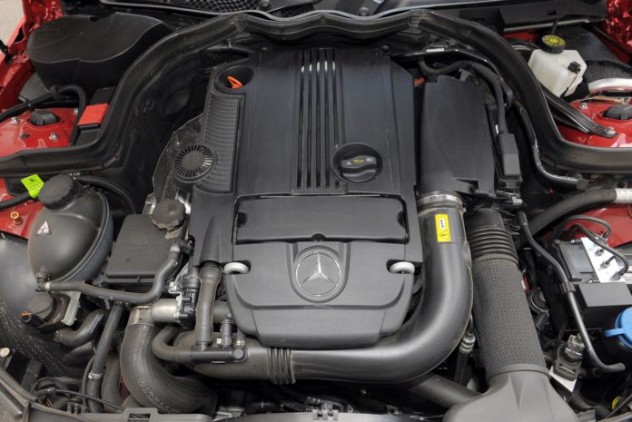 Używany Mercedes klasy C (W204; 20072014) który silnik