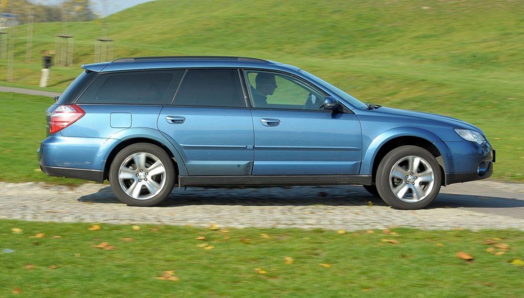 Subaru Legacy IV 