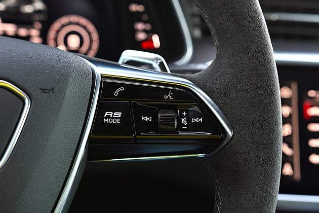 Audi RS 6 Avant – przyciski RS