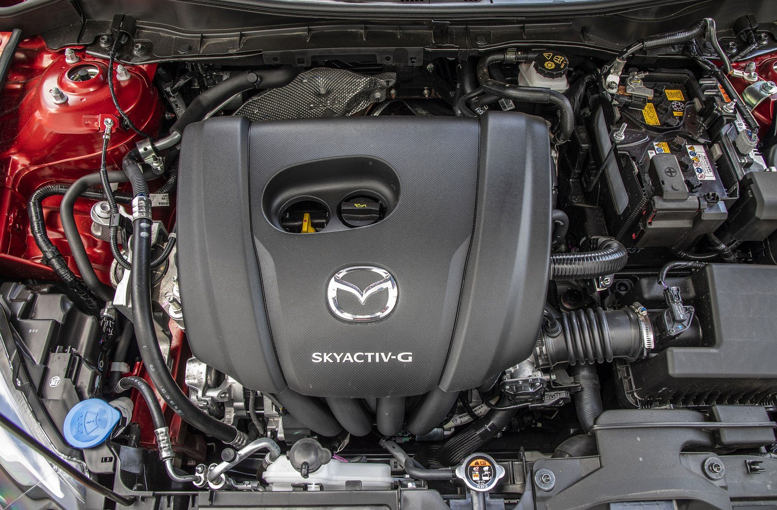 Mazda 2 1.5 Skyactiv-G M Hybrid test 2020 - silnik