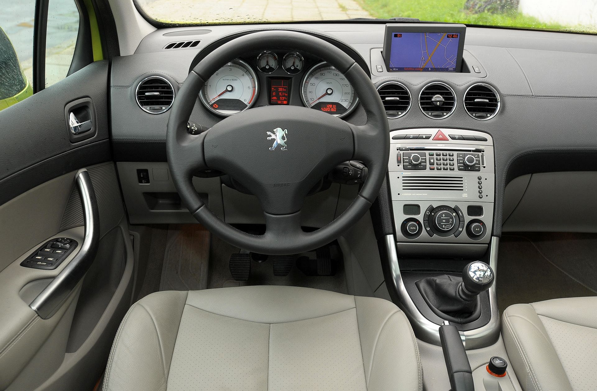 Używany Peugeot 308 I (20072013) opinie, dane