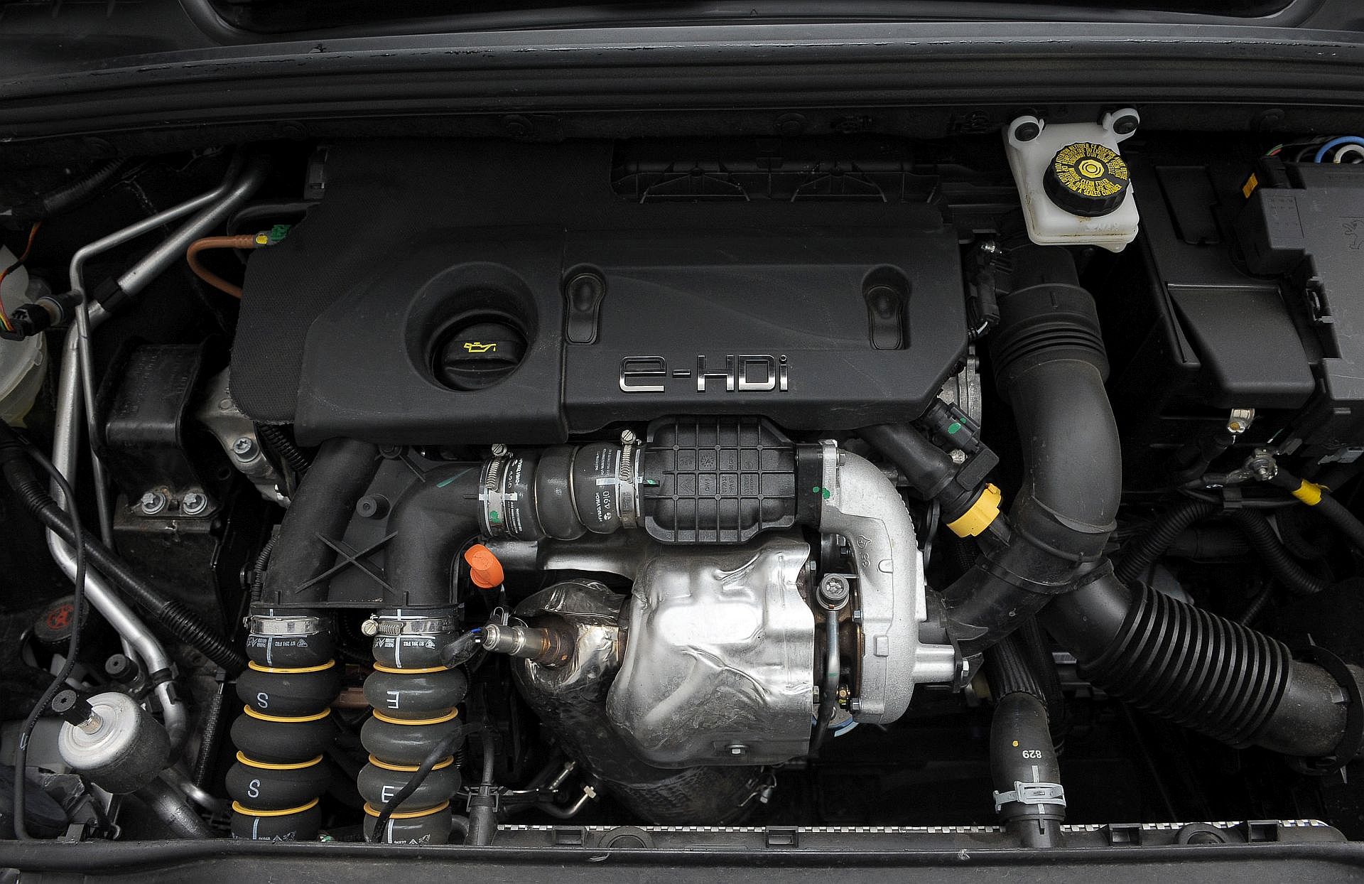 Używany Peugeot 308 I (2007-2013) - Opinie, Dane Techniczne, Typowe Usterki