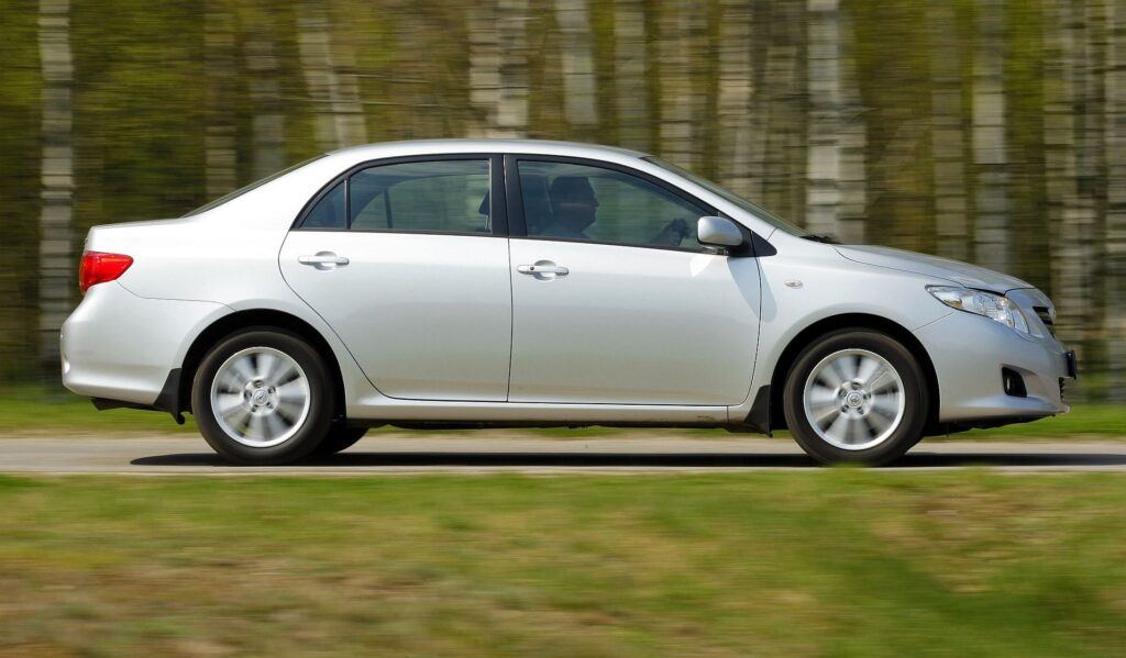 Używana Toyota Corolla X (20072013) opinie, dane