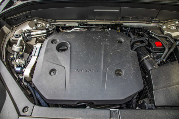 Volvo XC90 - silnik