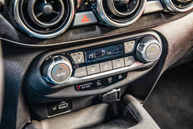 Nissan Juke - panel klimatyzacji