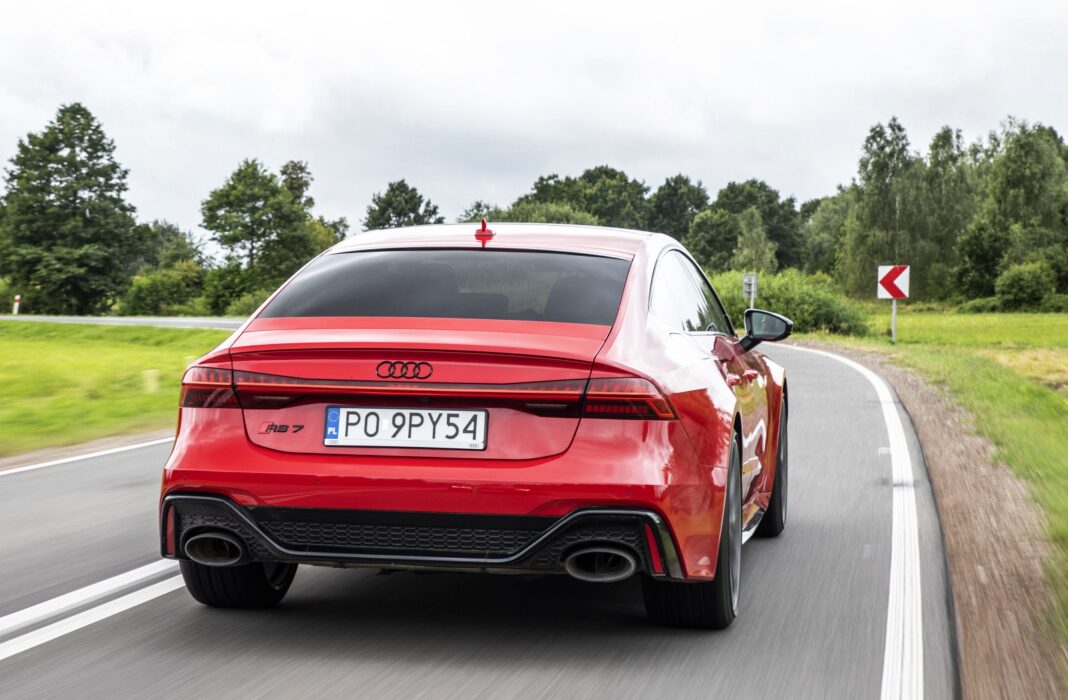 Audi RS 7 Sportback (2020) test tył 00