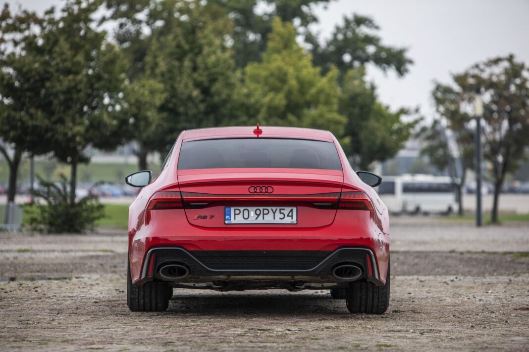 Audi RS 7 Sportback (2020) test tył 02