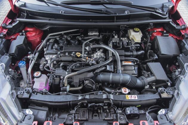 Toyota Yaris Hybrid 2020 - silnik