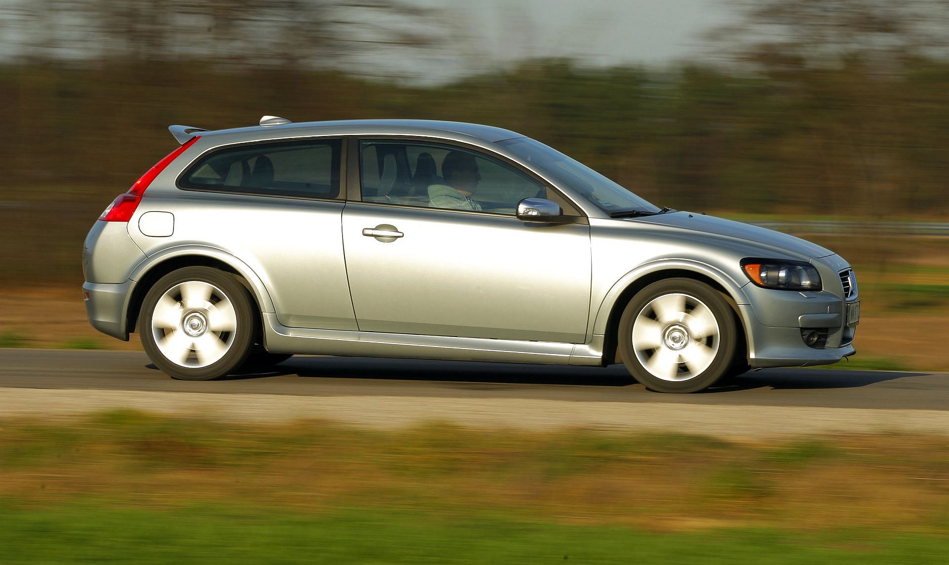 Używane Volvo C30 (2006-2012) - Opinie, Dane Techniczne, Typowe Usterki