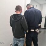 Policja - badanie alkomatem