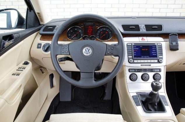 Volkswagen Passat B6 18