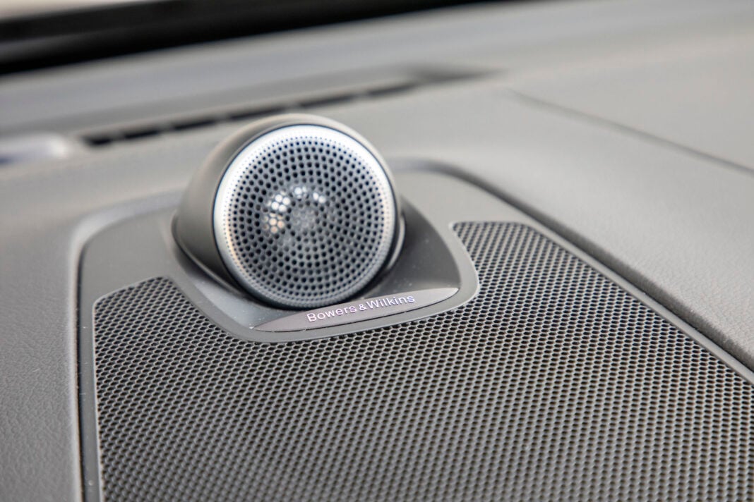 Volvo XC60 - system audio