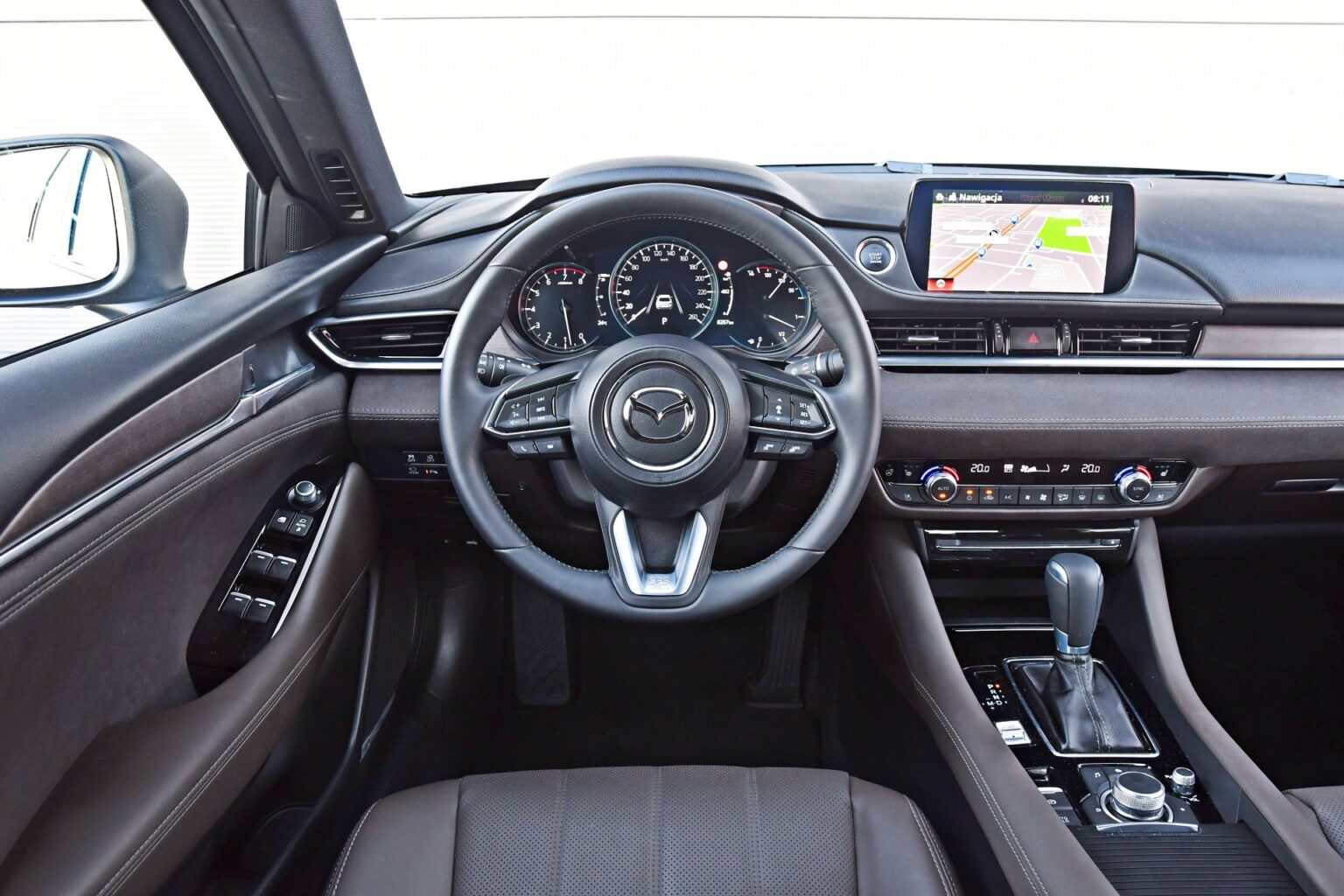Mazda 6 (2021). Opis wersji i cennik