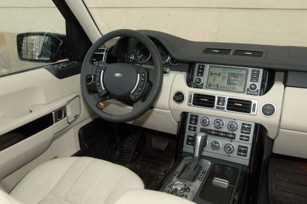 Land Rover Range Rover Vogue III 09