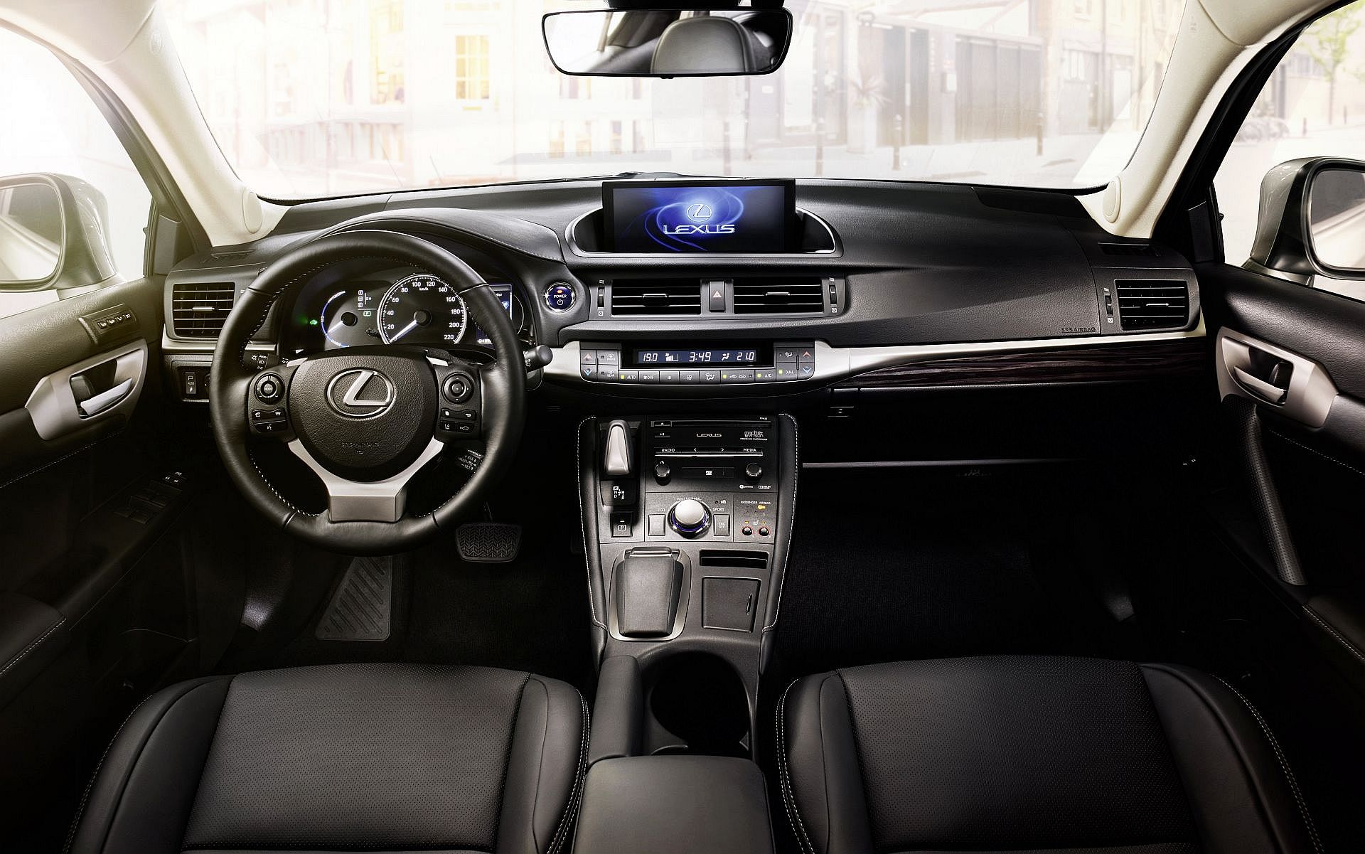 Używany Lexus CT (od 2010 r.) opinie, dane techniczne