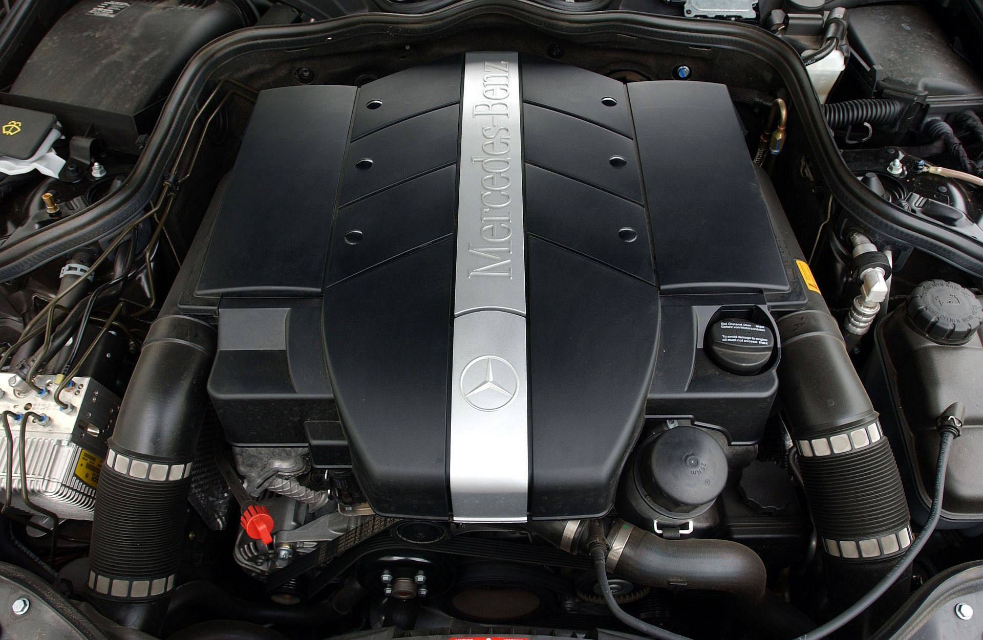 Używany Mercedes Klasy E (W211; 2002-2009) - Który Silnik Wybrać?
