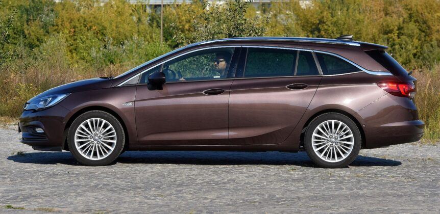 Opel Astra V (K)
