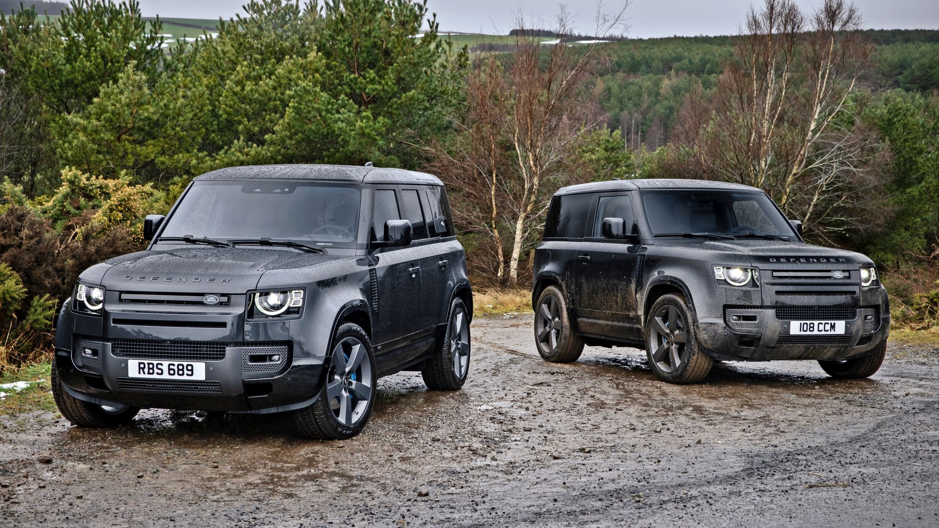 Land Rover Defender V8 terenówka o sportowych osiągach