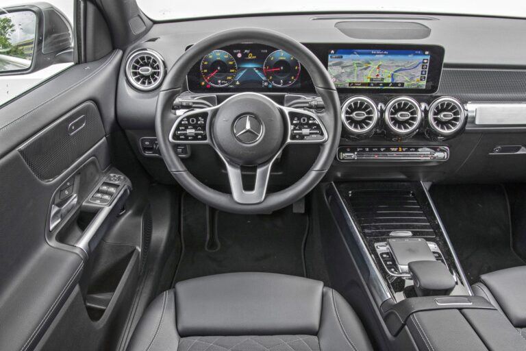 Nowy Mercedes GLB (2021). Opis wersji i cennik