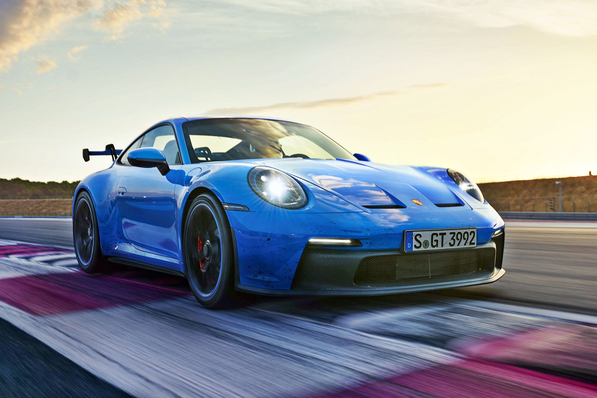 Nowe Porsche 911 GT3 (2021) oficjalne zdjęcia i informacje