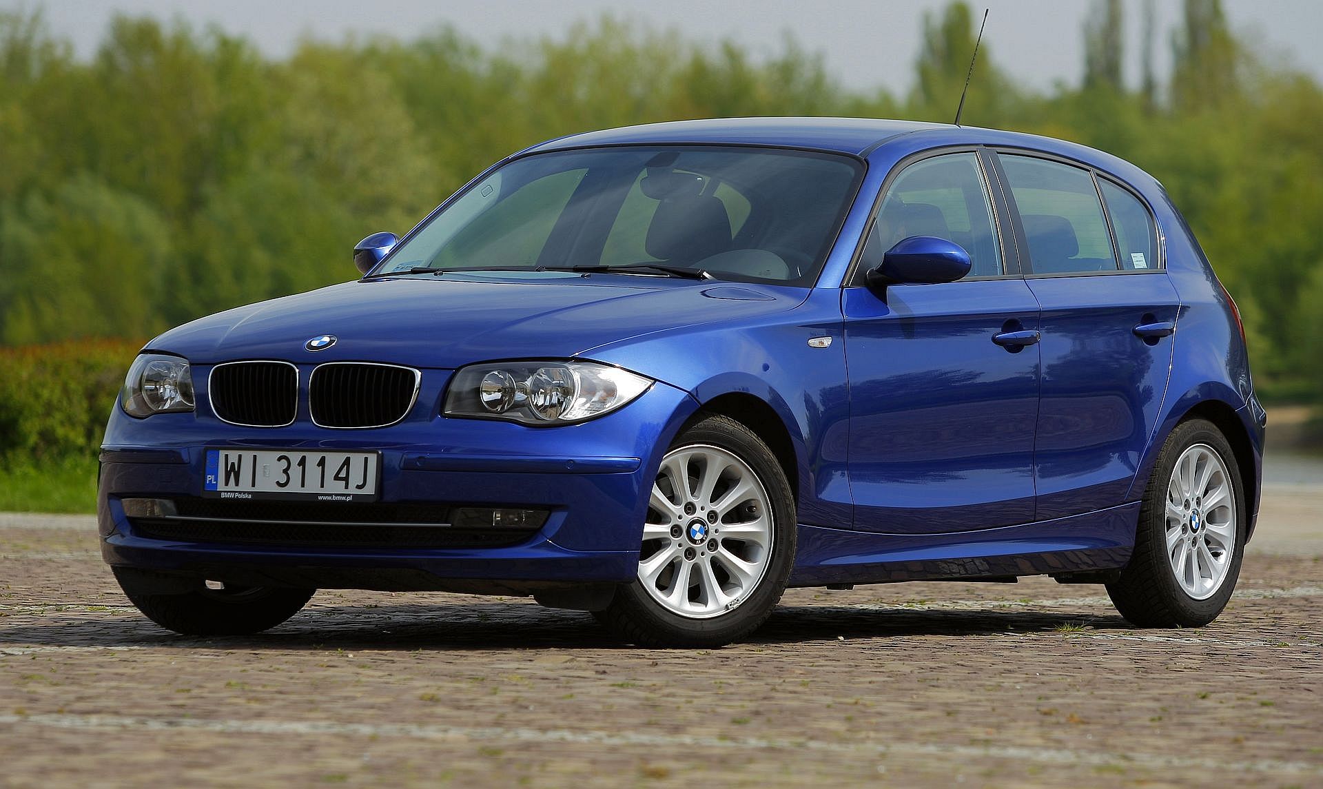 Żarówki BMW seria 1 (E87) jakie potrzebne do wymiany?