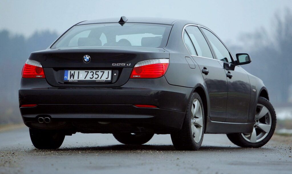 BMW 525d E60 3.0d R6 197KM 6AT WI7357J 01-2009