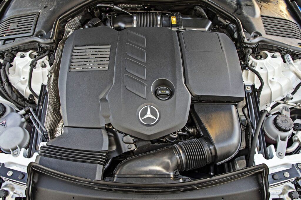 Mercedes klasy C - silnik