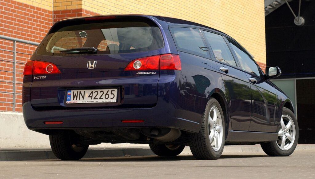 Używana Honda Accord VII (20022008) opinie, dane