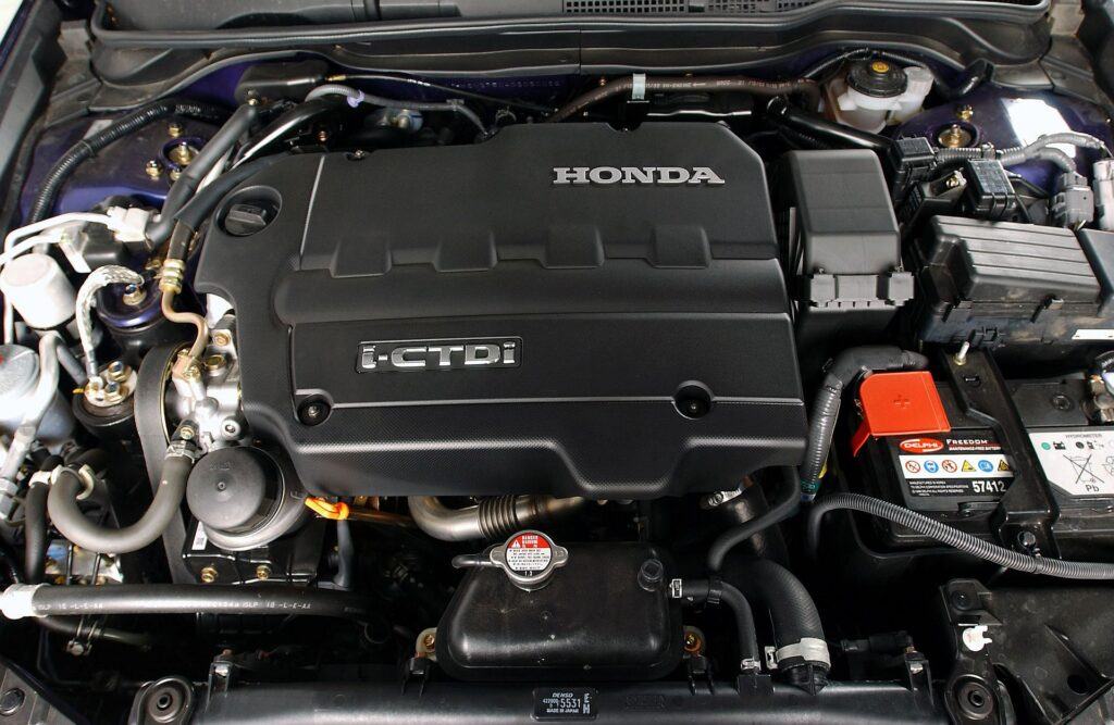 Honda Accord VII silnik
