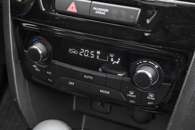 Suzuki Vitara - panel klimatyzacji