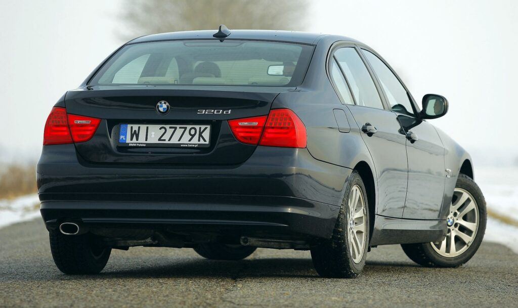 BMW 320d E90 FL 2.0d 177KM 6AT xDrive WI2779K 01-2009