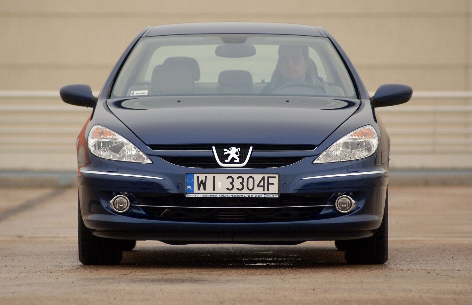 Używany Peugeot 607 (20002010) opinie, dane techniczne