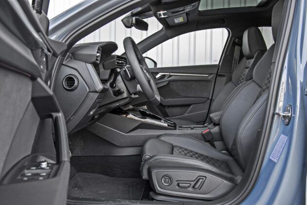 Audi RS 3 Sportback - fotele przednie