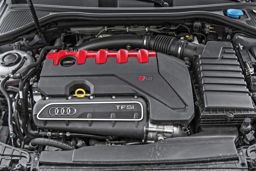 Audi RS 3 Sportback - silnik