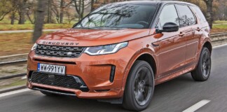 Land Rover Discovery Sport - przód