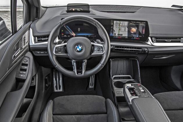BMW serii 2 Active Tourer - deska rozdzielcza