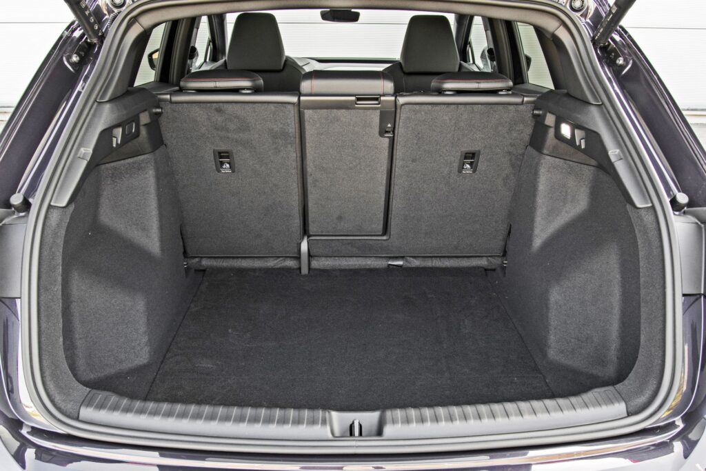 Audi Q4 e-tron - bagażnik